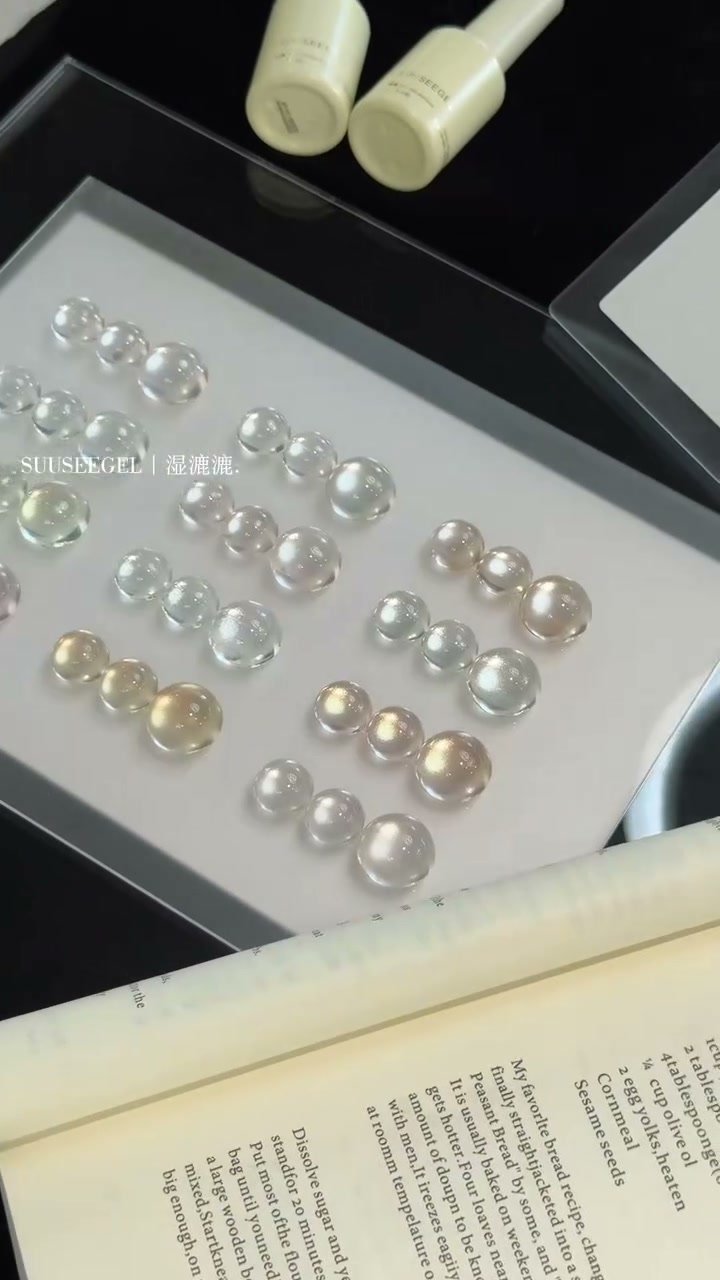 Milky white cat eye gel polish color effect for salon collections