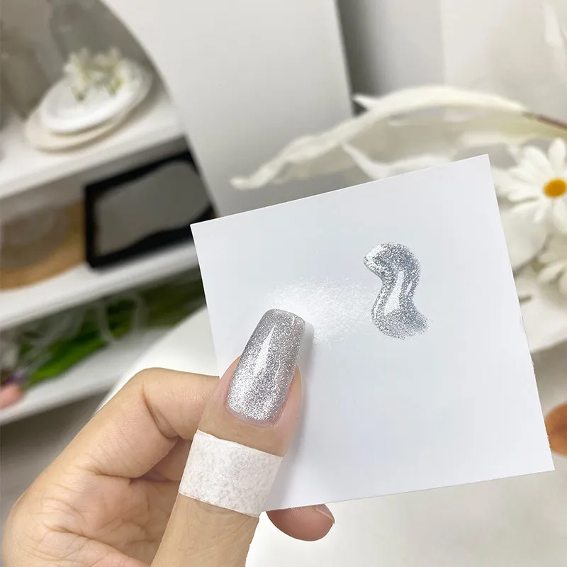 White Aurora Cat Eye Gel 1 Color: Flowing Light — Glass Bead Magnetic Cat Eye